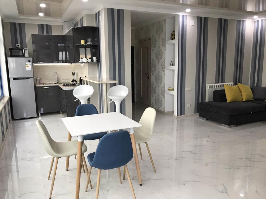 Batumi Seaview Apartments ภายนอก รูปภาพ