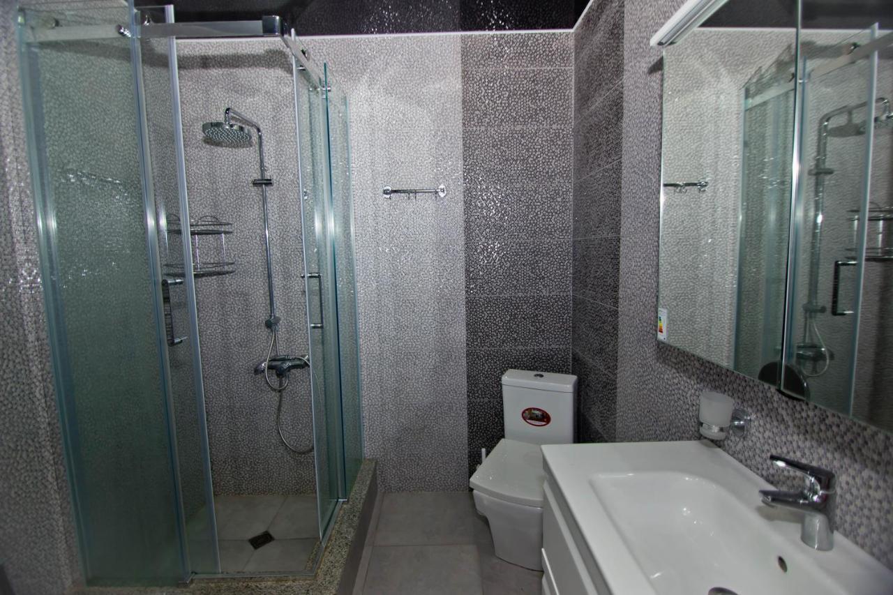 Batumi Seaview Apartments ภายนอก รูปภาพ